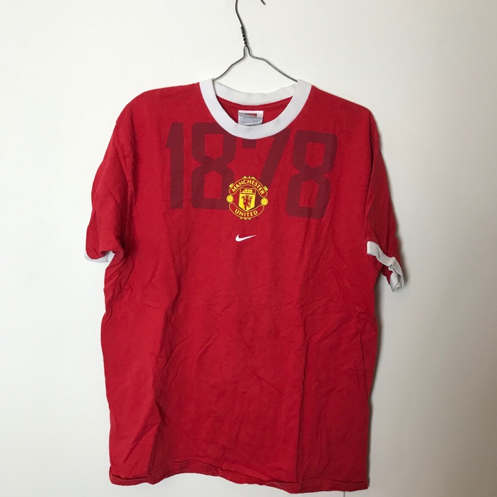 Manchester United Nike Medium Tee Red and White - Picture 1 of 4